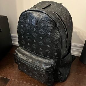 Authentic MCM Medium Visetos Stark Backpack